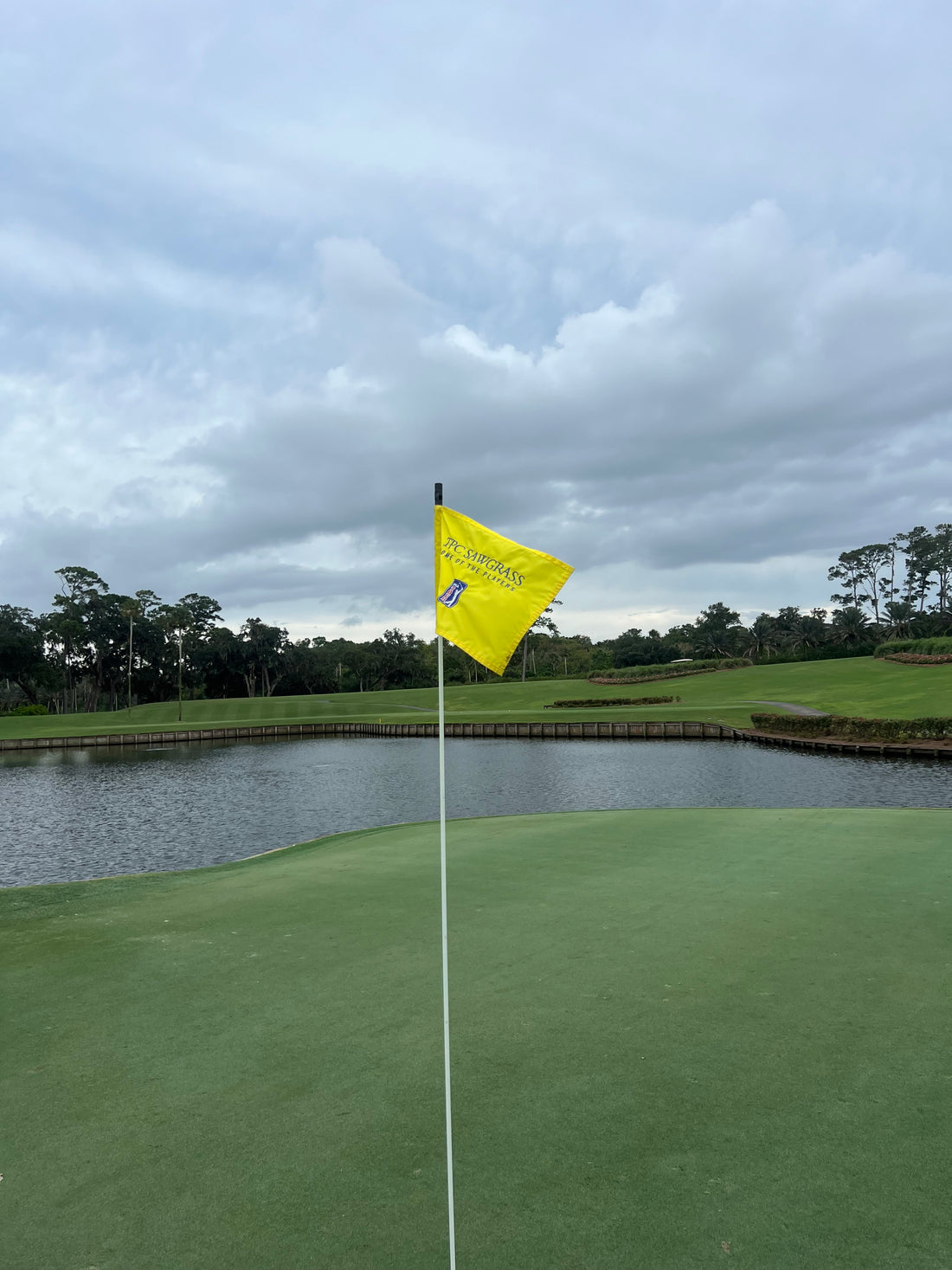 Is TPC Sawgrass worth the green fee?